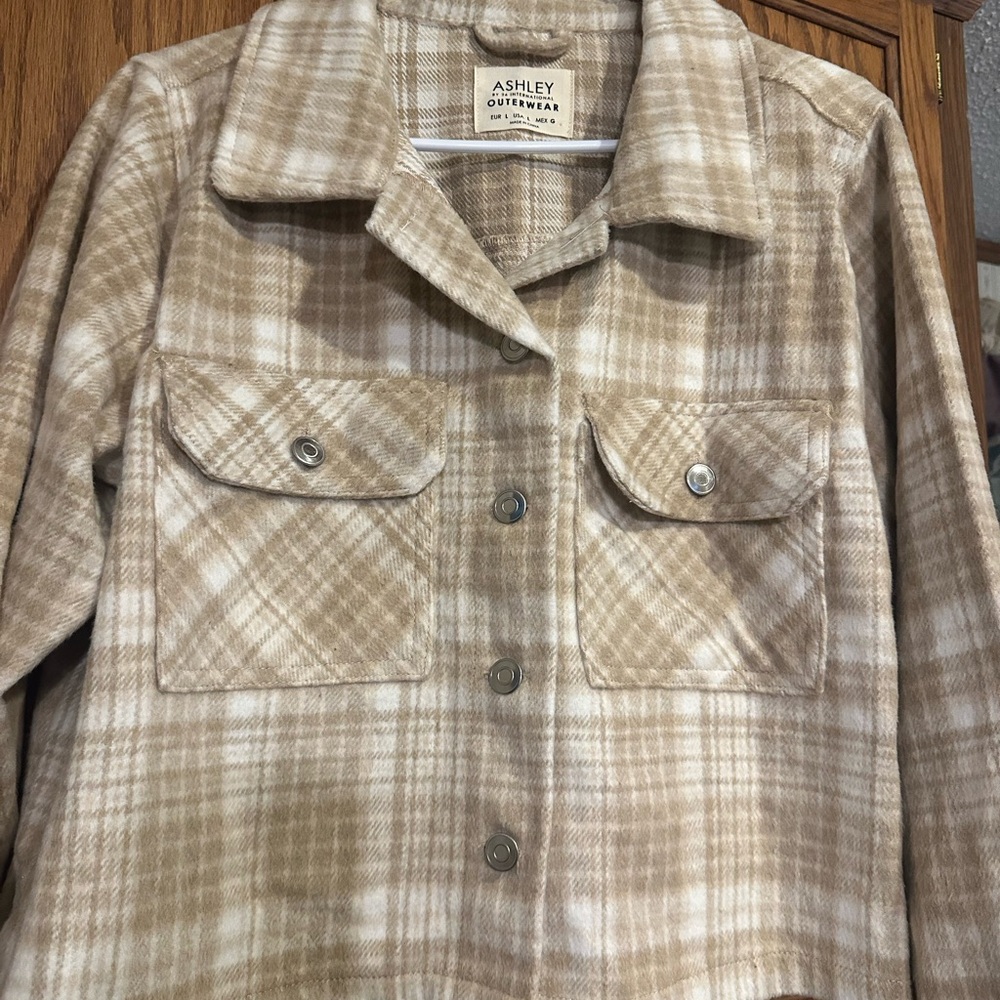 Ashley By 26 International Plaid Utility Jacket - Beige Large Like New